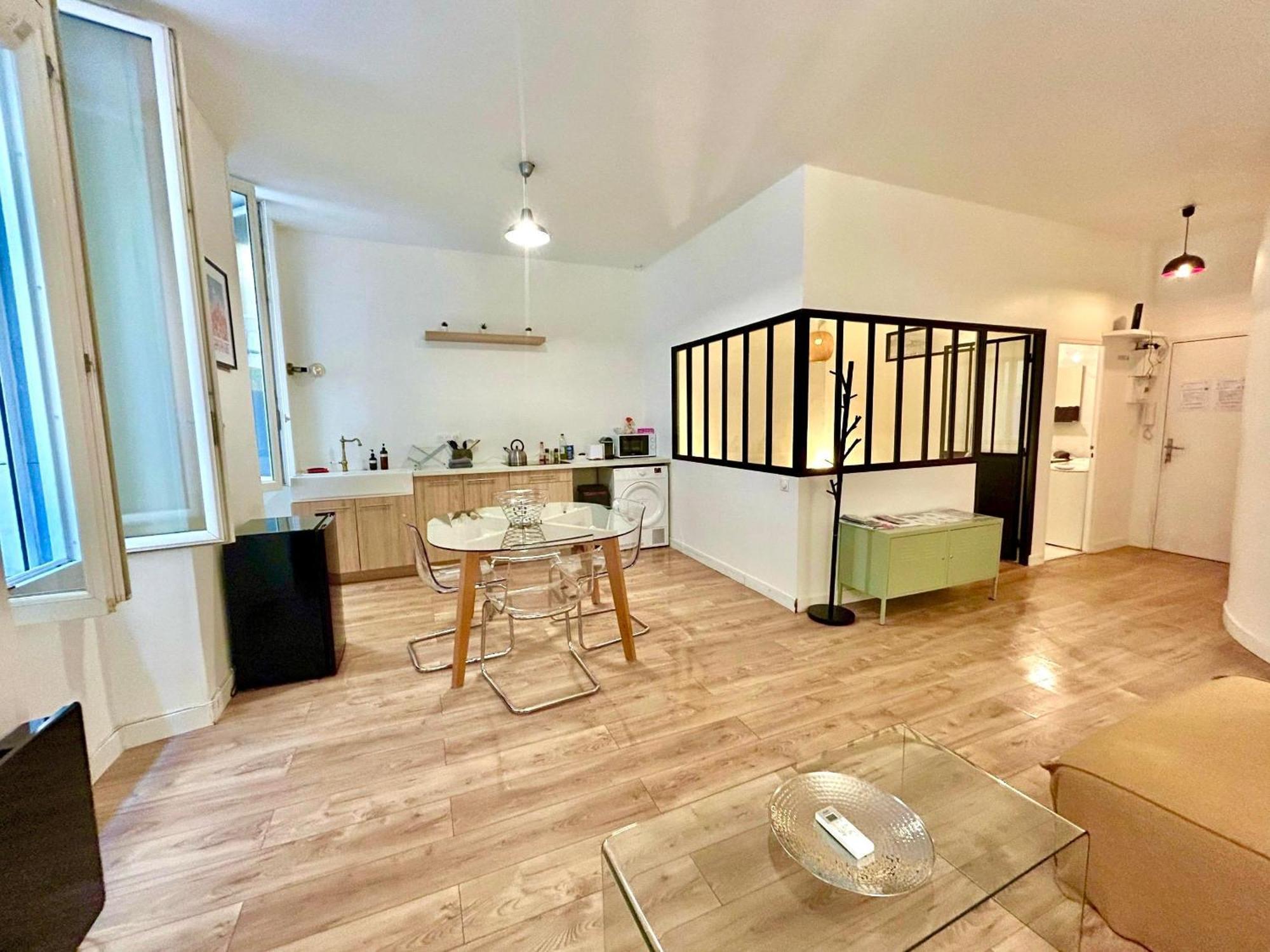 Chez Marie Et Romain- De Charme Au Coeur De La Joliette Proche Panier Centre Apartment Marseille